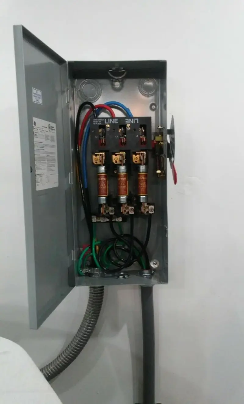 Three-phase disconnect switch installed for Electrical Wiring & Rewiring in Beulah